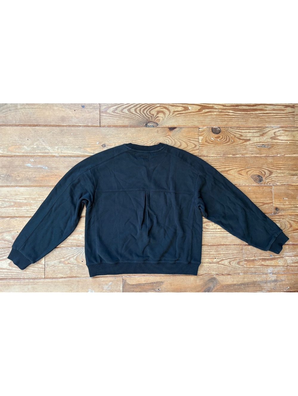 Vuori Women’s Black Oversized Crewneck Sweatshirt Pullover Size Small - Picture 4 of 8